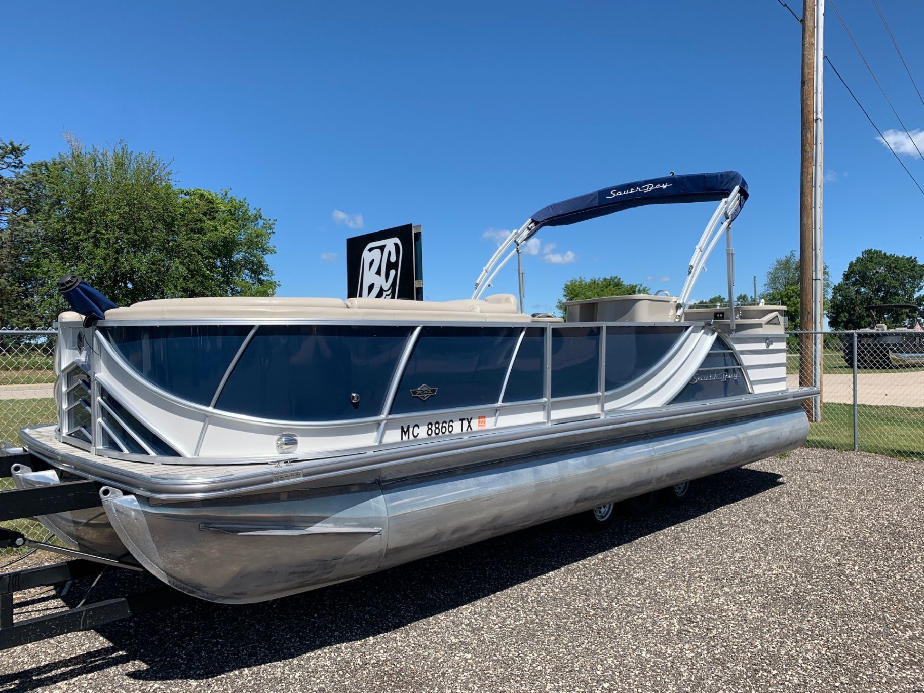 Picture of Used 2016 Southbay 700