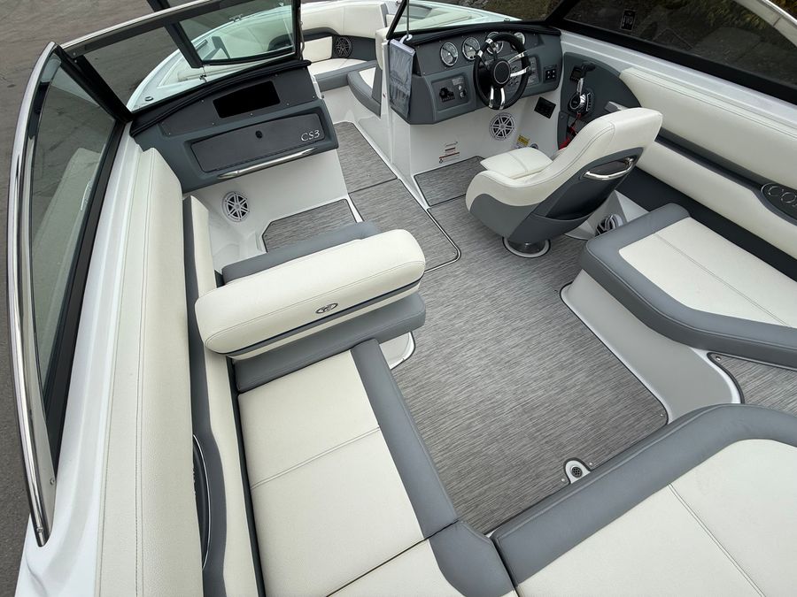 2022 Cobalt CS23 Surf, photo 23 of 30