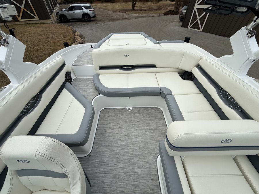 2022 Cobalt CS23 Surf, photo 24 of 30