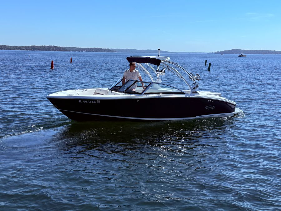2022 Cobalt CS23 Surf