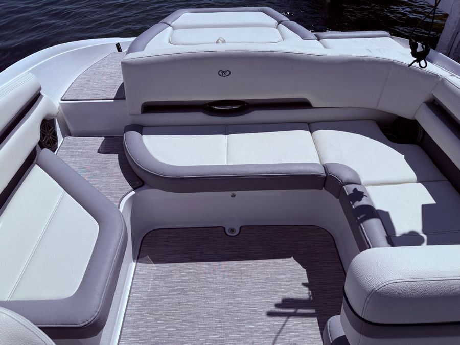2022 Cobalt CS23 Surf, photo 17 of 30