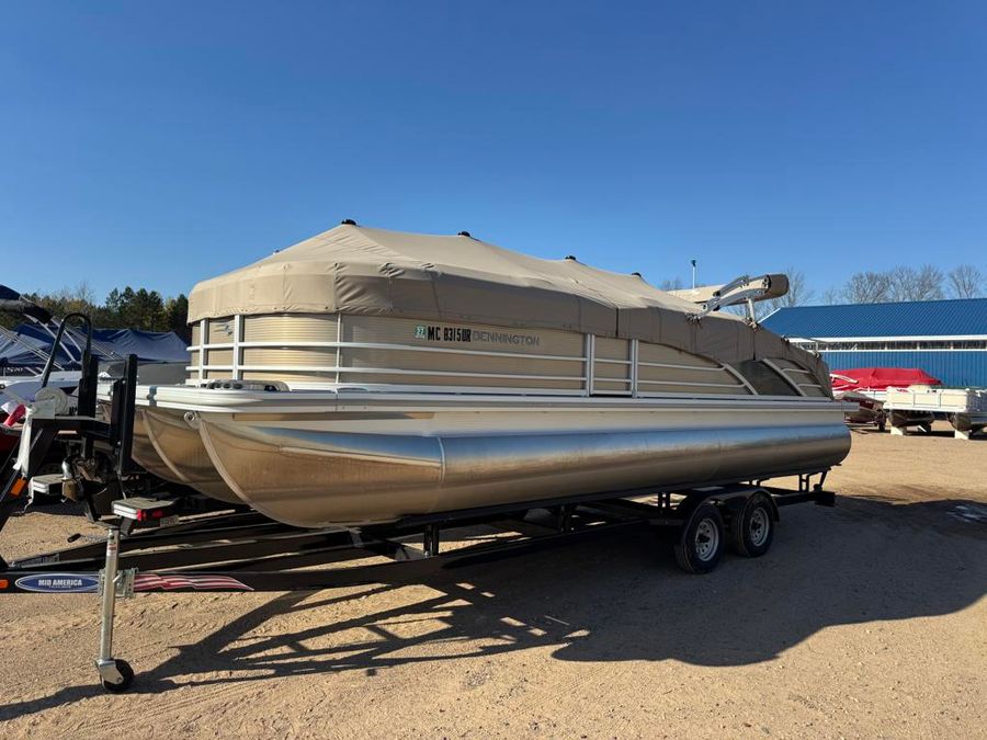 2021 Bennington 23RSB SPS TRI