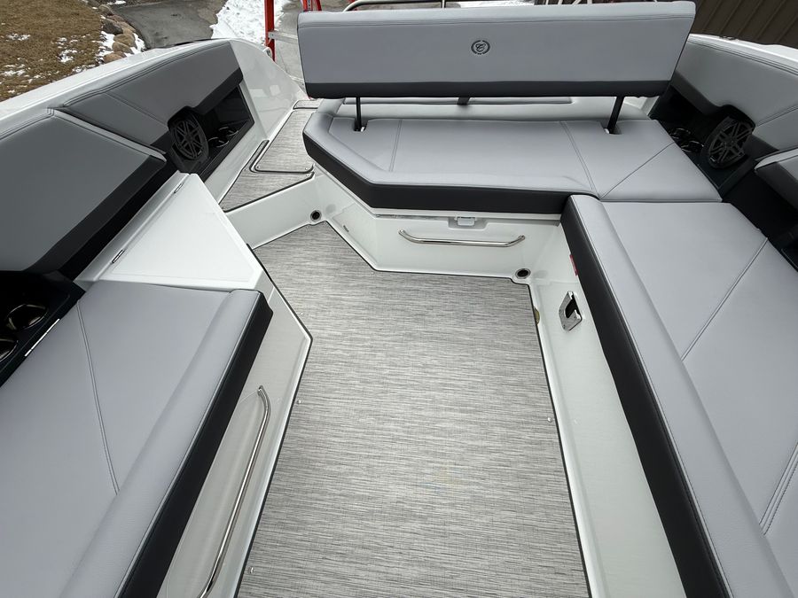 2026 Cobalt R8, photo 5 of 30
