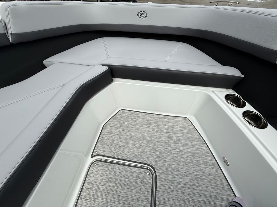 2026 Cobalt R8, photo 15 of 30
