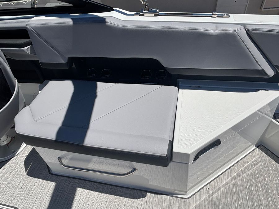 2026 Cobalt R8, photo 22 of 30
