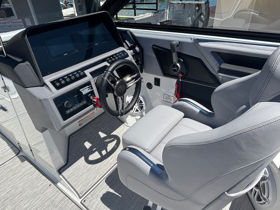 2026 Cobalt R8, photo 25 of 30