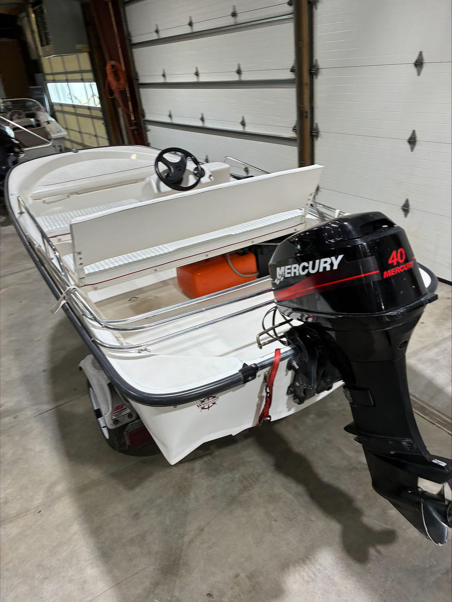 2001 Boston Whaler 13 Sport, photo 7 of 9