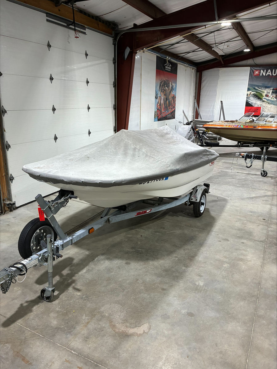 2001 Boston Whaler 13 Sport, photo 3 of 9