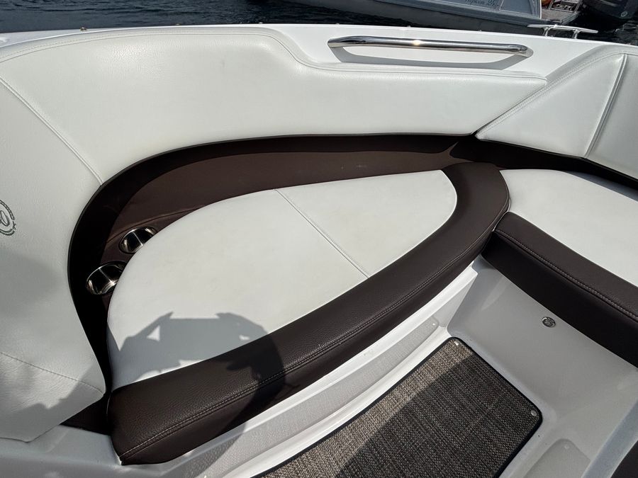2024 Cobalt 220S, photo 12 of 17