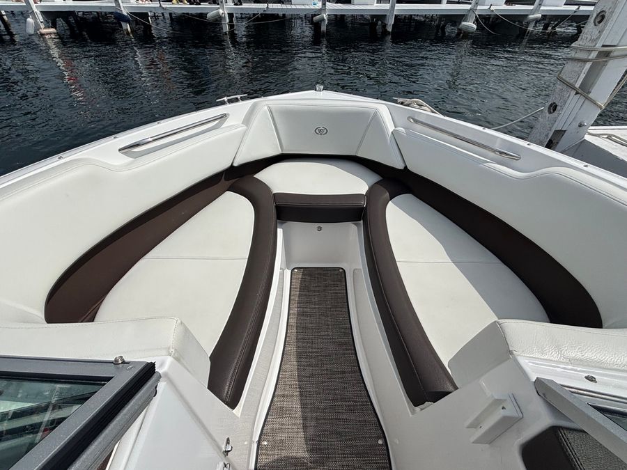 2024 Cobalt 220S, photo 10 of 17
