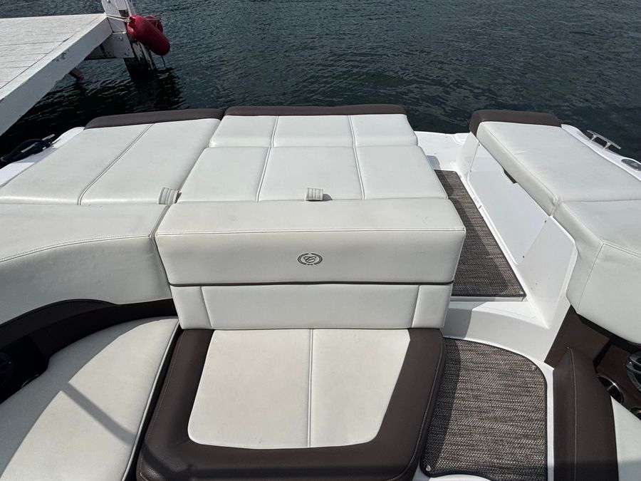 2024 Cobalt 220S, photo 2 of 17