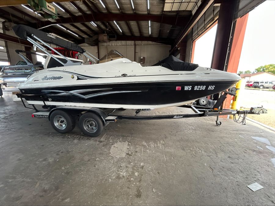 2007 Hurricane 194 Fundeck, photo 1 of 1