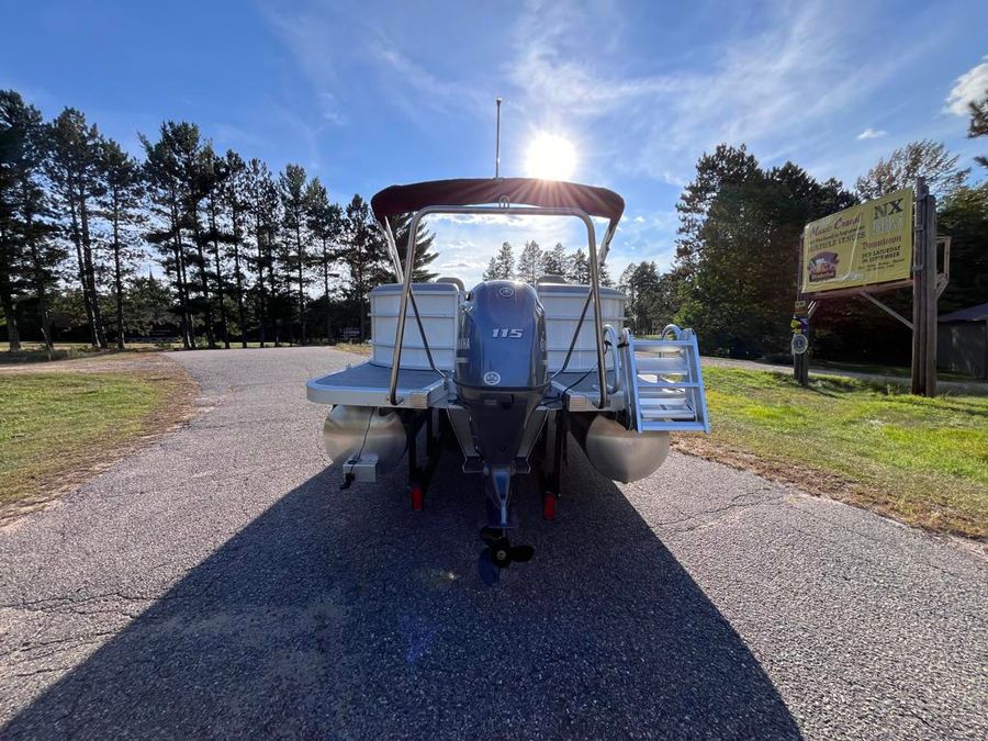 2024 Bennington 23SXSR, photo 15 of 30
