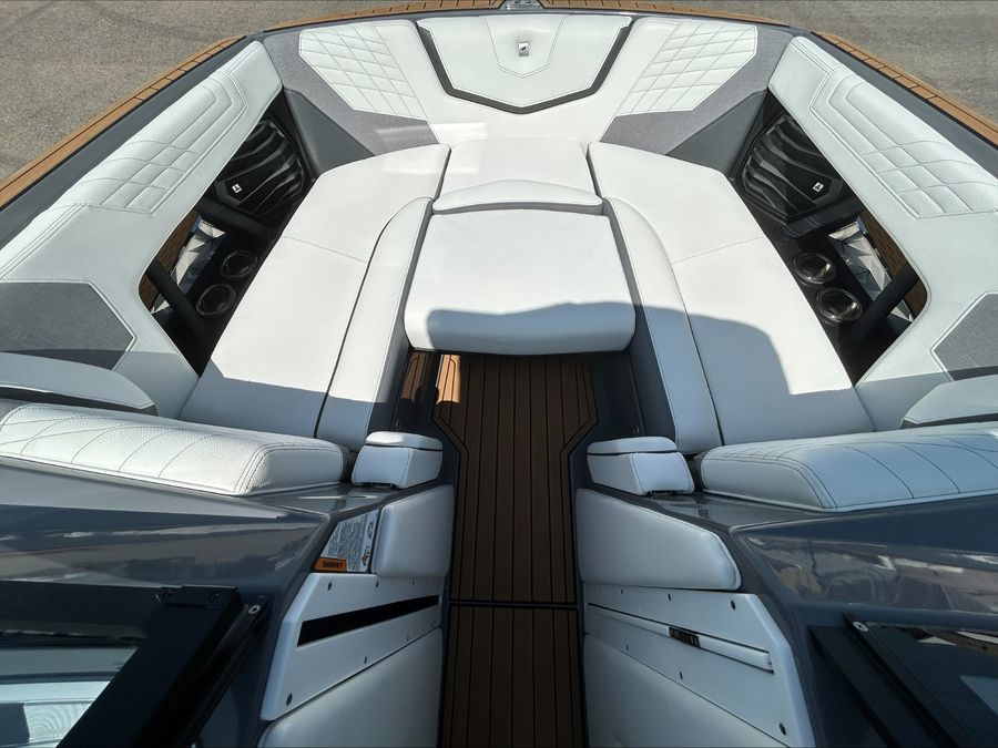 2023 Nautique G23, photo 11 of 15