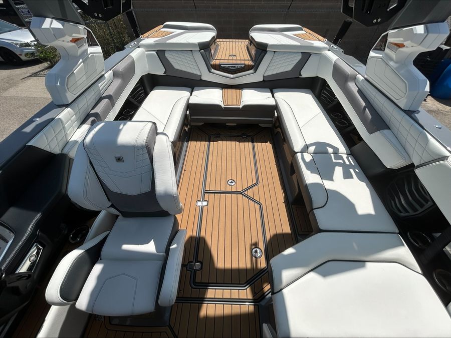 2023 Nautique G23, photo 13 of 15