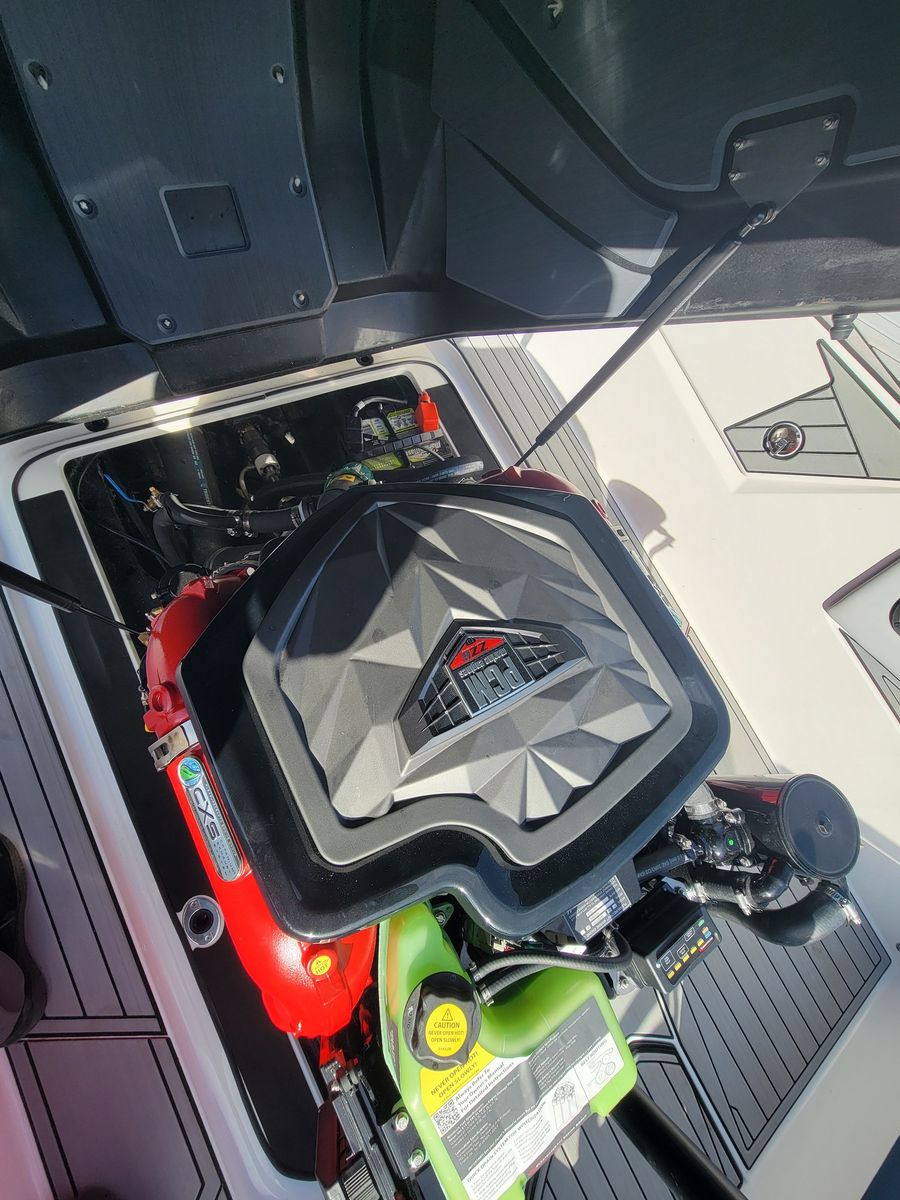 2024 Nautique Ski Closed Bow, photo 15 of 16