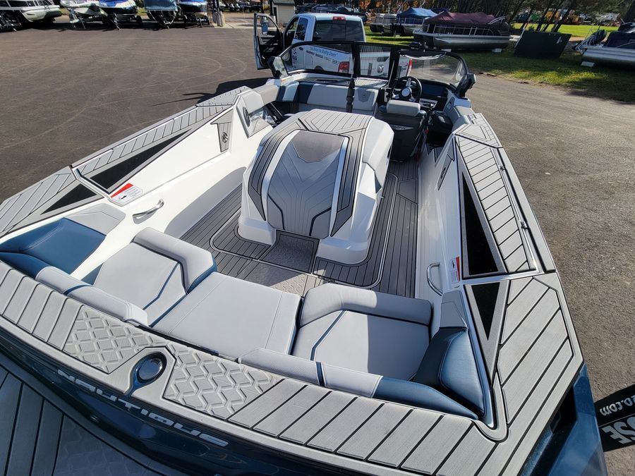 2024 Nautique Ski Closed Bow, photo 13 of 16