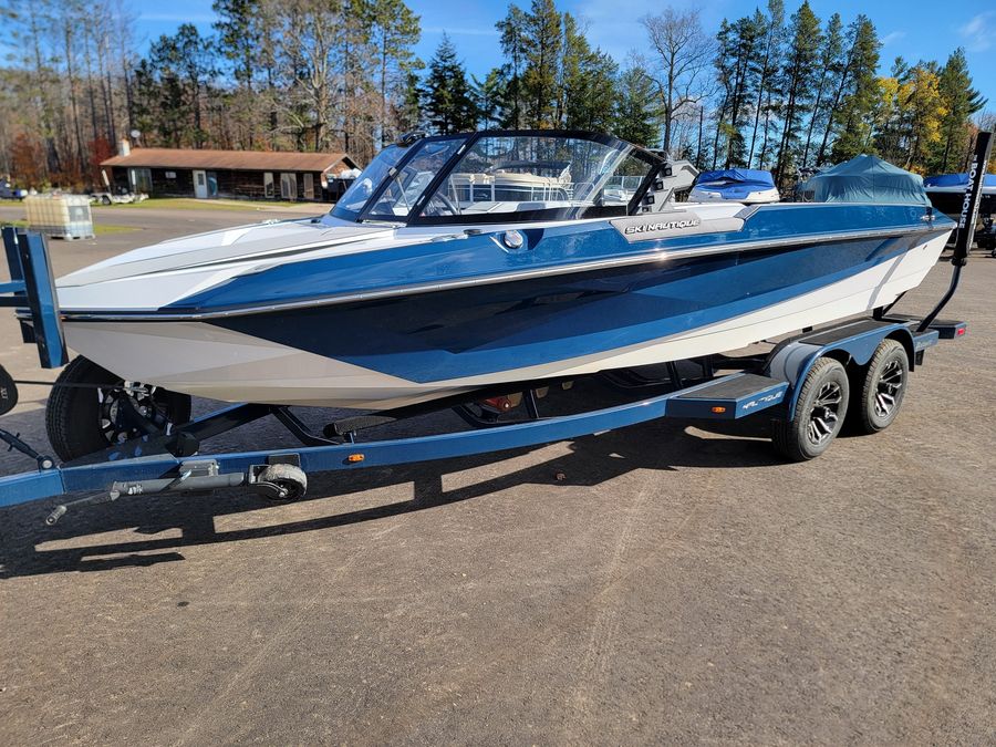 2024 Nautique Ski Closed Bow, photo 3 of 16