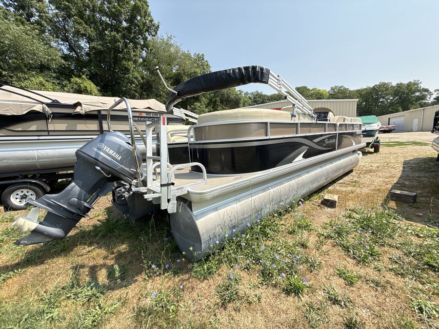 2012 Sweetwater 220SL, photo 7 of 22