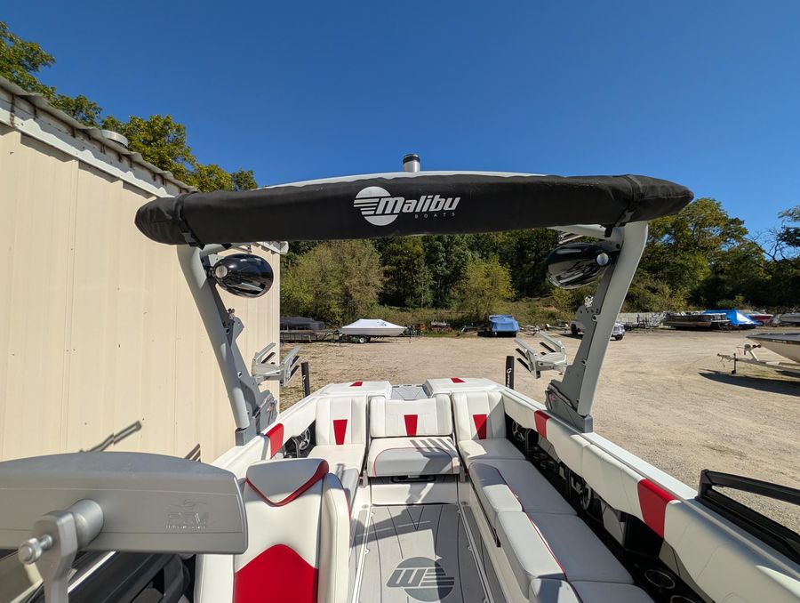 2021 Malibu LSV, photo 17 of 18