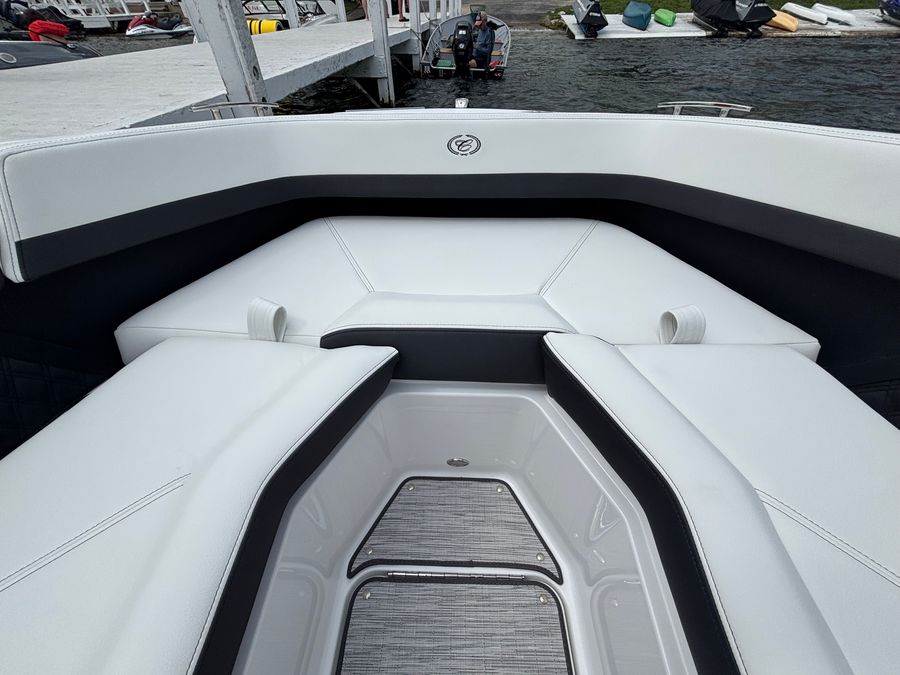 2027 Cobalt R4, photo 15 of 19