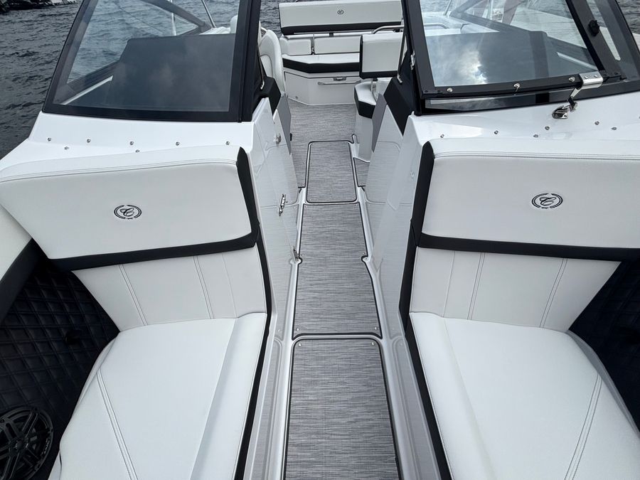 2027 Cobalt R4, photo 18 of 19