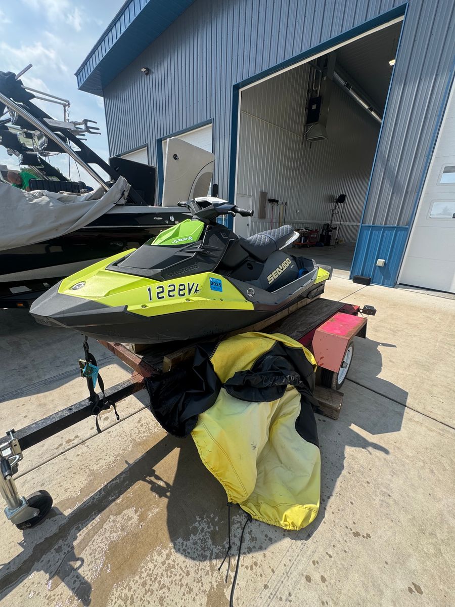 2018 Sea-Doo Spark, photo 4 of 5