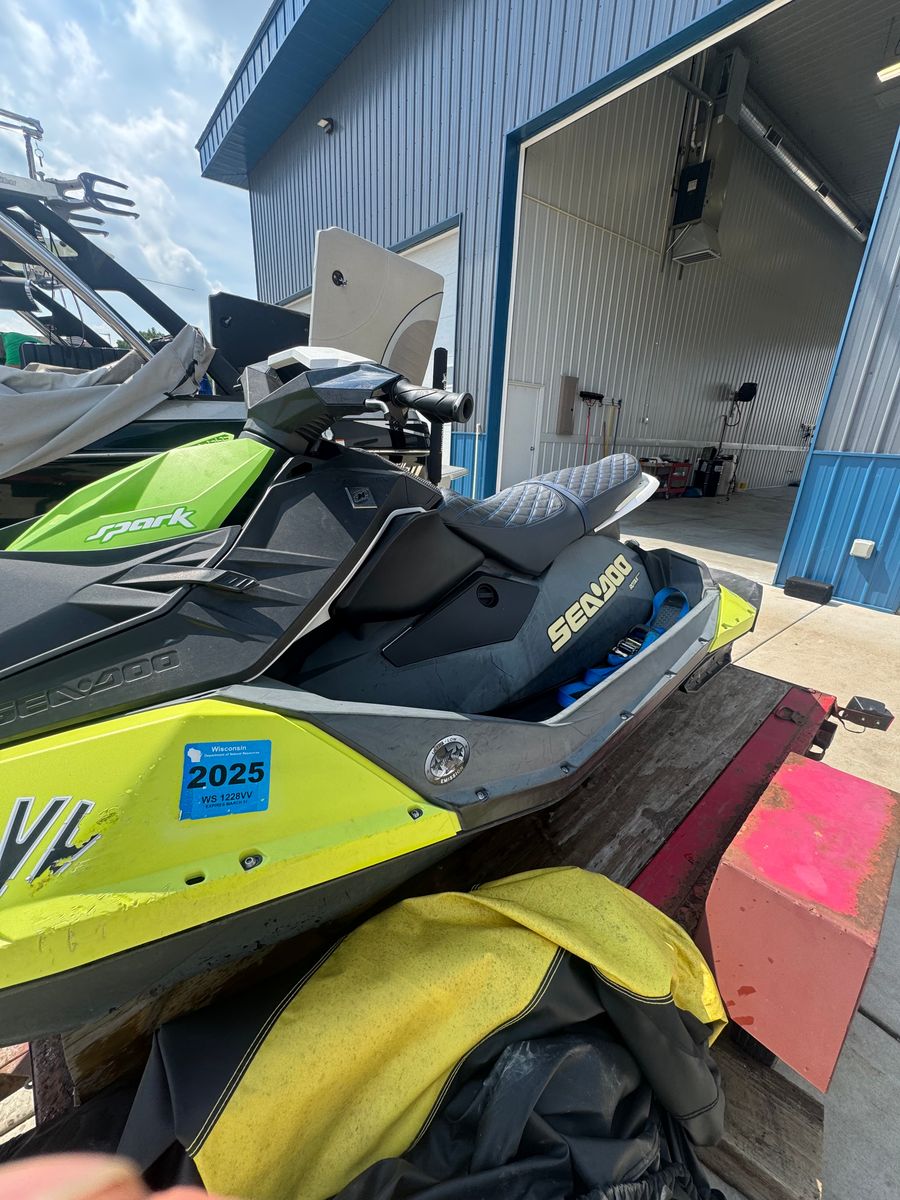 2018 Sea-Doo Spark, photo 3 of 5