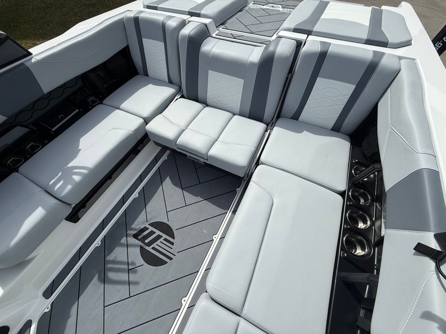 2026 Malibu 23LSV, photo 6 of 30