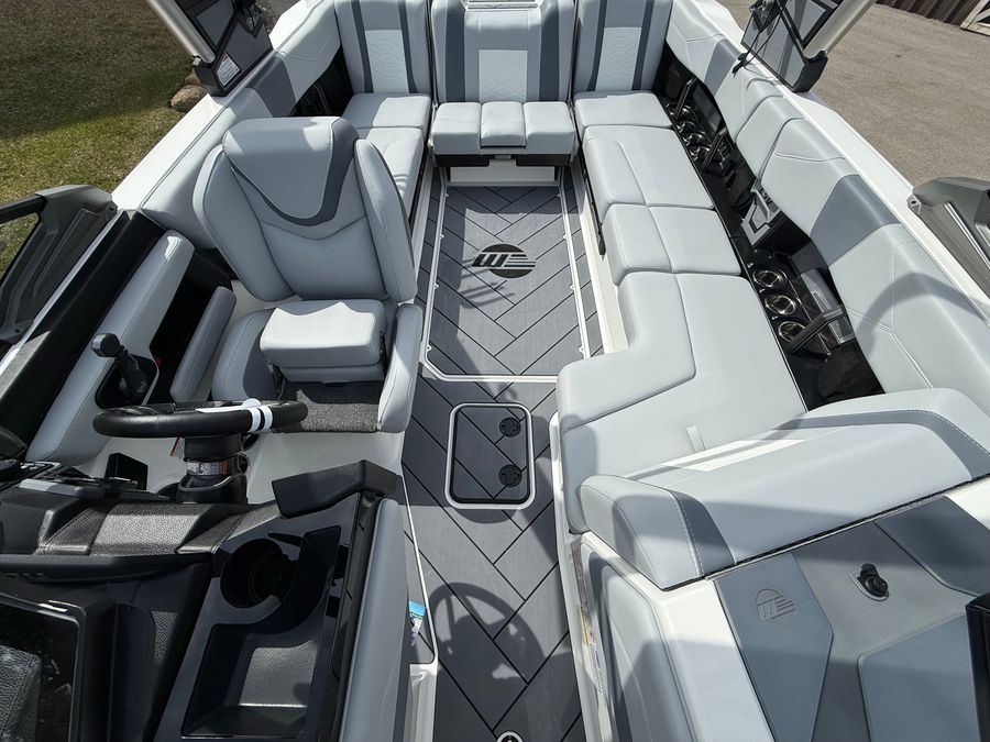 2026 Malibu 23LSV, photo 17 of 30