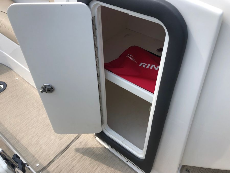 2018 Rinker 26QXBR, photo 9 of 13