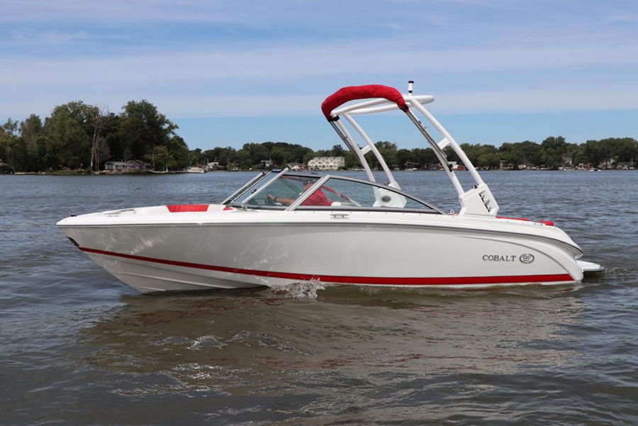 2020 Cobalt 200S, photo 2 of 30