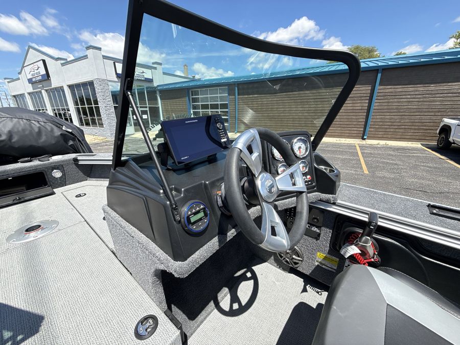 2026 G3 Boats Angler V1750 SF, photo 13 of 30
