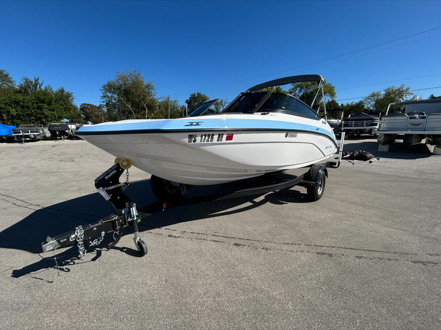 2025 Yamaha SX 190, photo 2 of 18