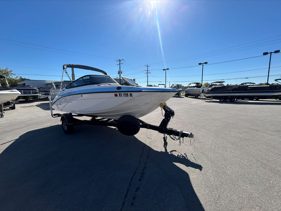 2025 Yamaha SX 190, photo 3 of 18