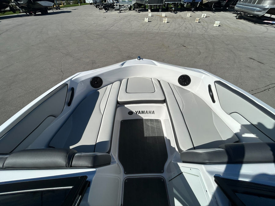 2025 Yamaha SX 190, photo 13 of 18