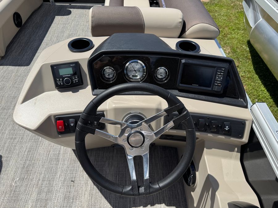 2027 Bennington 20SL, photo 16 of 24