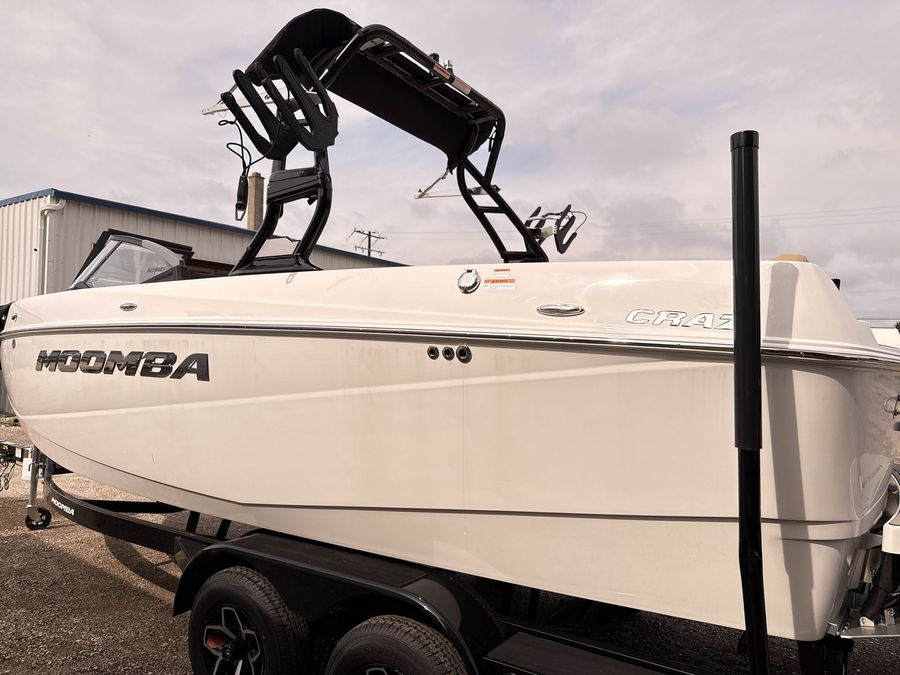2026 Moomba Craz, photo 4 of 25