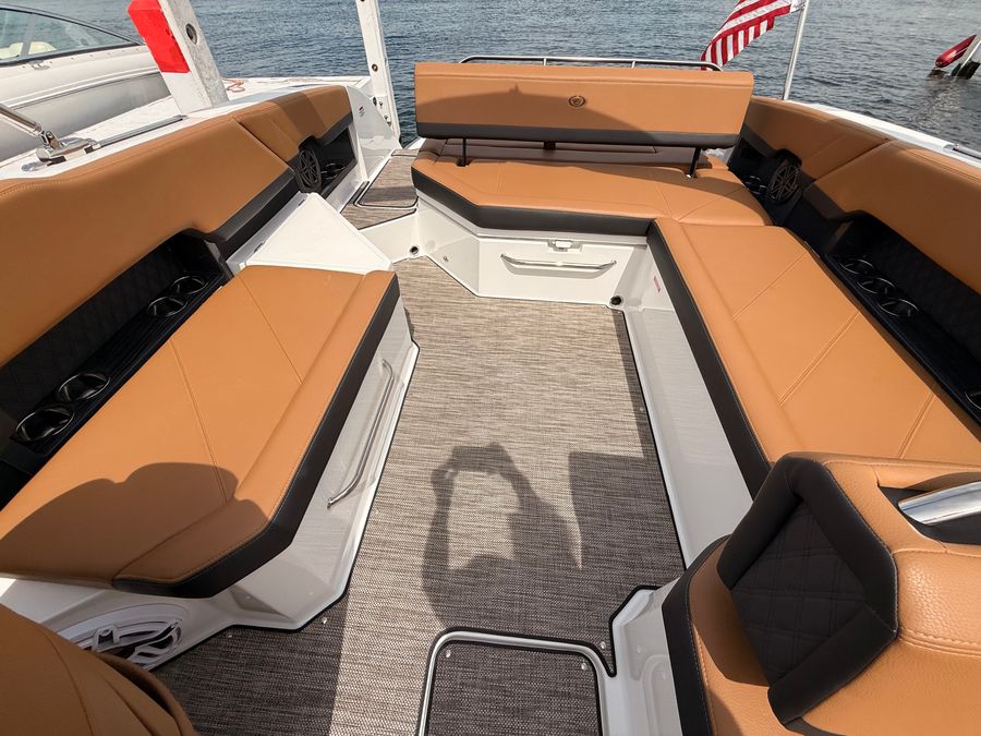2026 Cobalt R8, photo 5 of 30