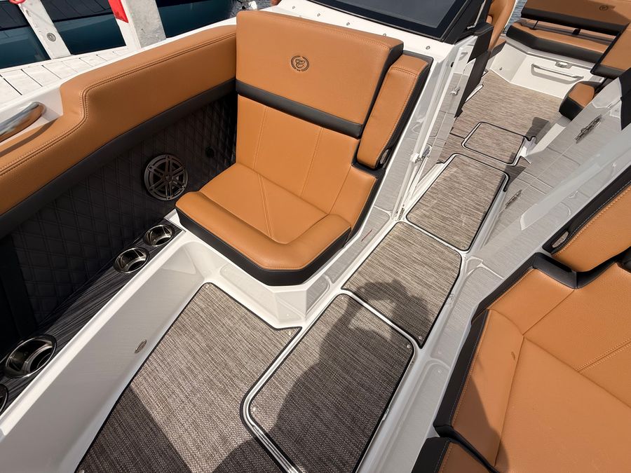 2026 Cobalt R8, photo 19 of 30