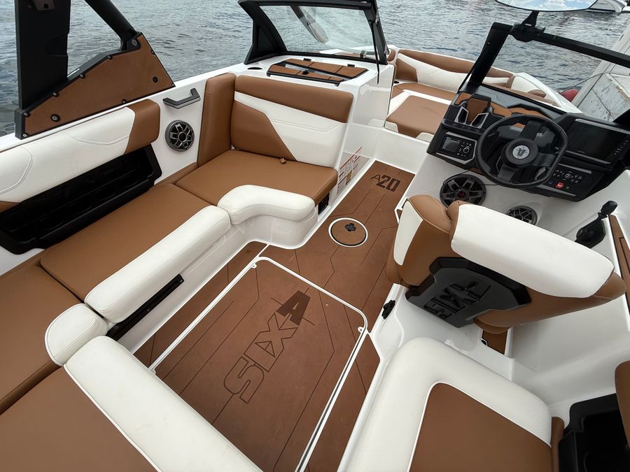 2023 Axis A20, photo 12 of 20