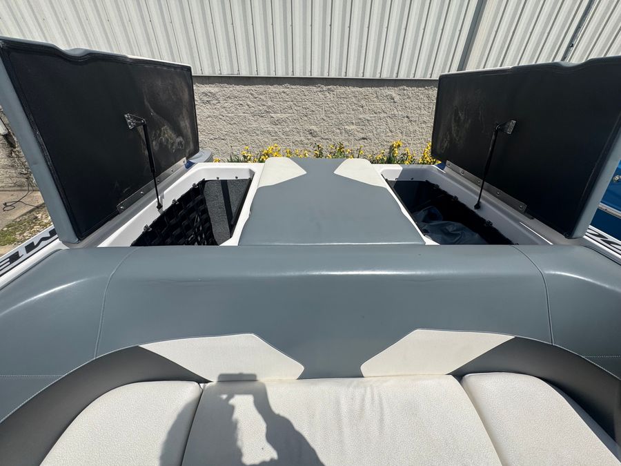 2018 Moomba Max, photo 9 of 21