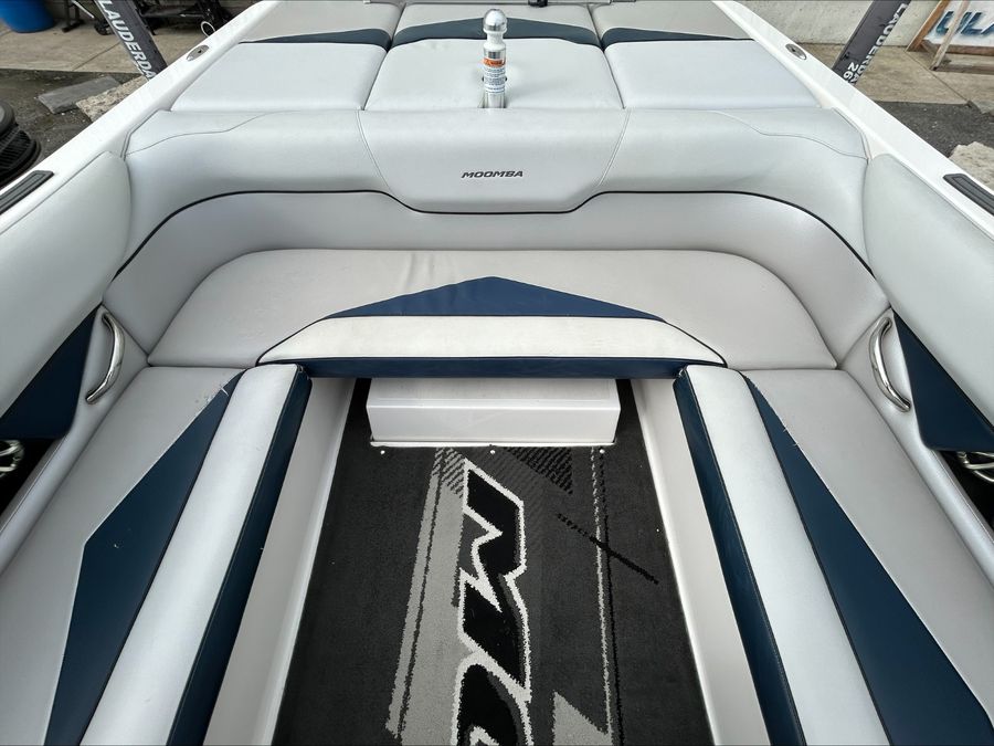 2012 Moomba Mojo 2.5, photo 19 of 21