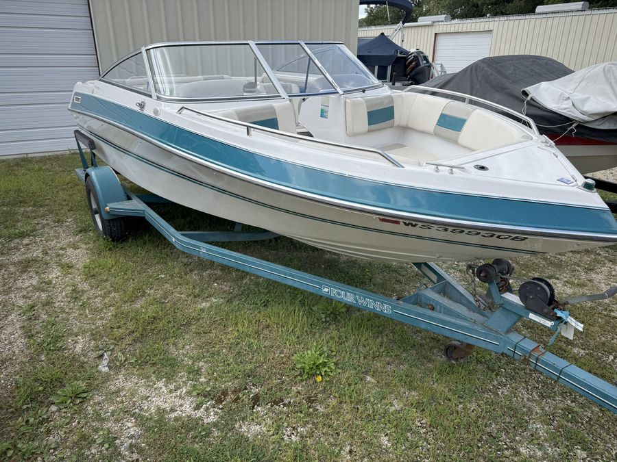 1993 Four Winns 190 HORIZON, photo 2 of 4