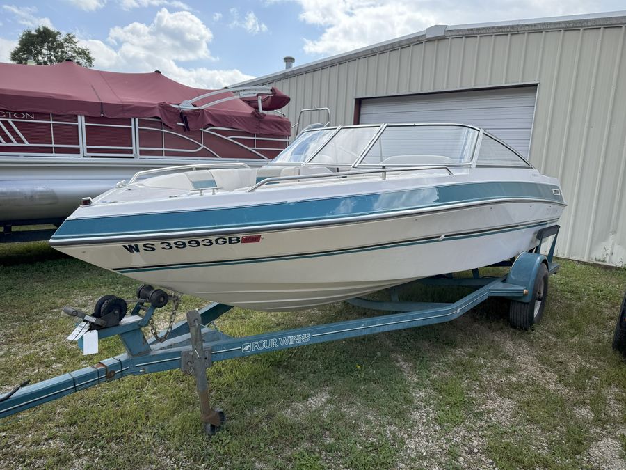 1993 Four Winns 190 HORIZON