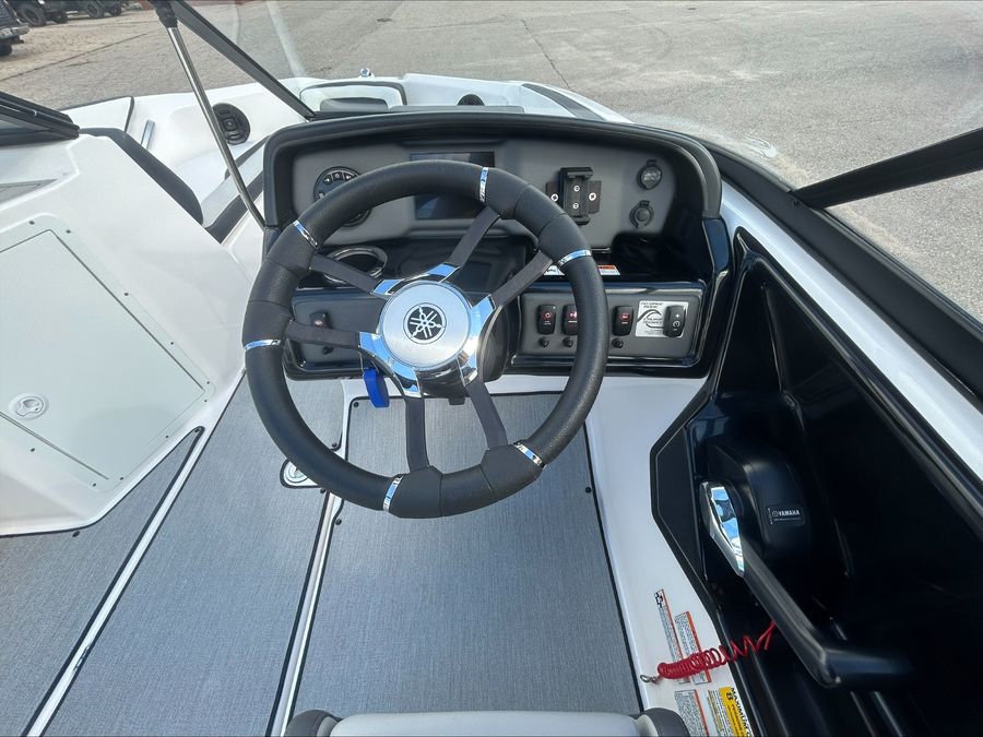 2023 Yamaha 195AR, photo 12 of 21