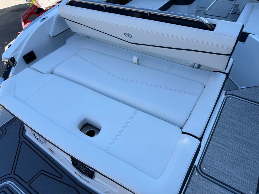 2026 Cobalt R6 Surf, photo 20 of 30