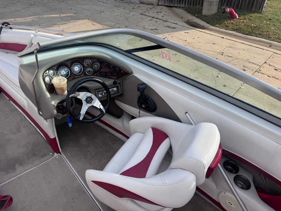 2012 Crownline 215 SS, photo 10 of 15