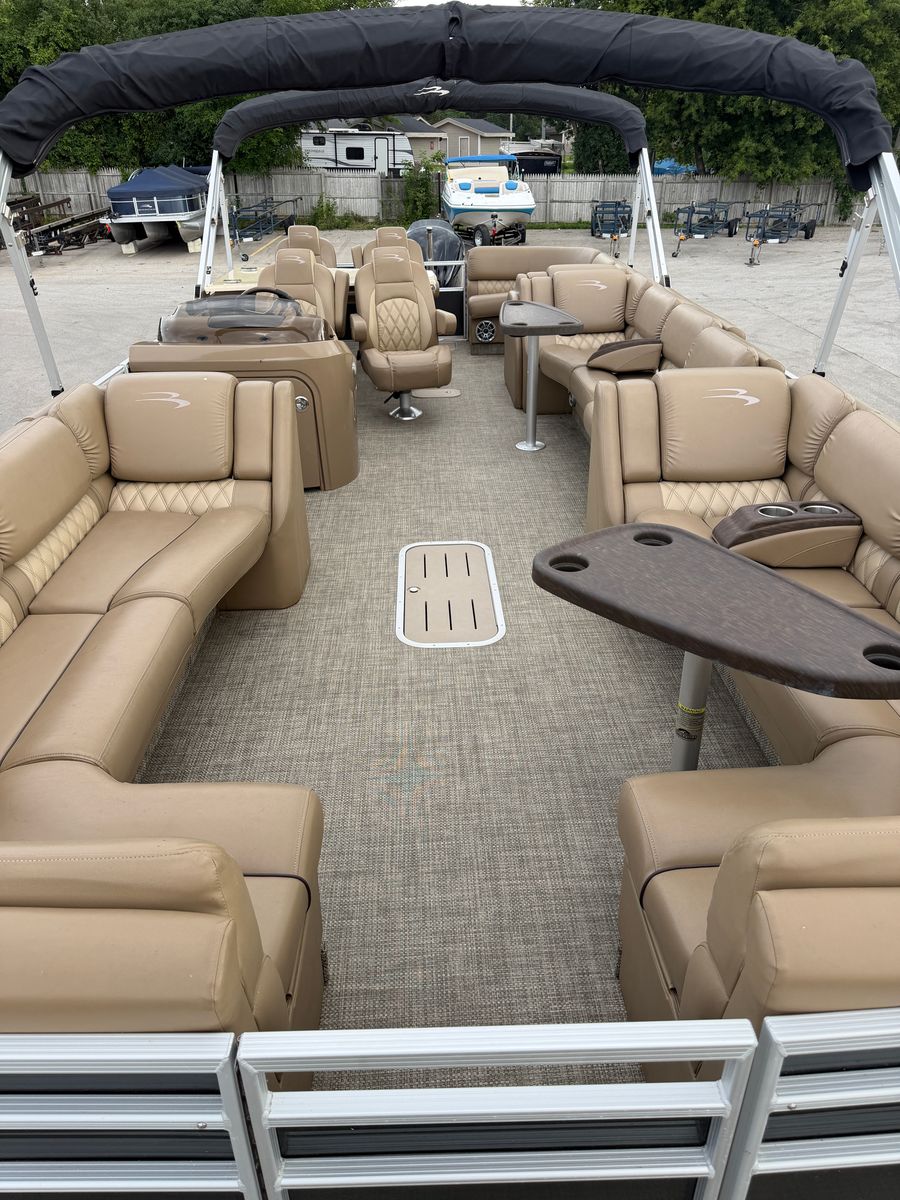 2016 Bennington 28RSRX1, photo 9 of 23
