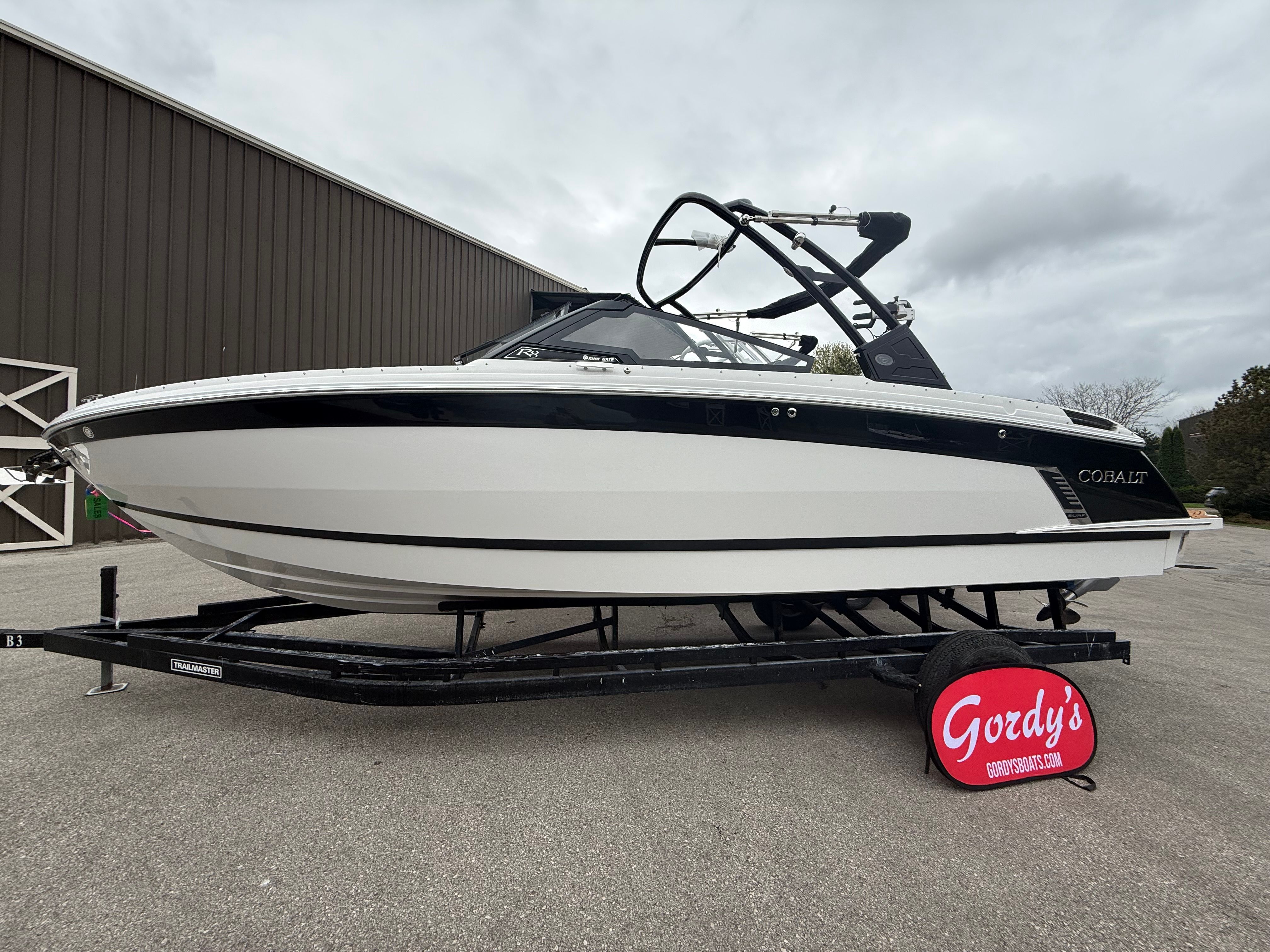 New Cobalt Inventory in Chicago, IL - Gordy's Marine